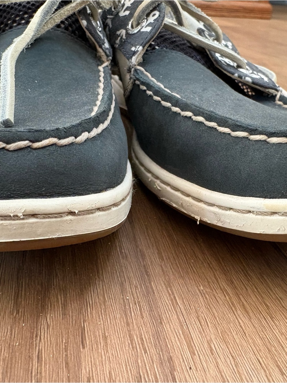 Sperry Navy and Cream Anchor-Print Boat Shoes women’s size 9 - Picture 4 of 11